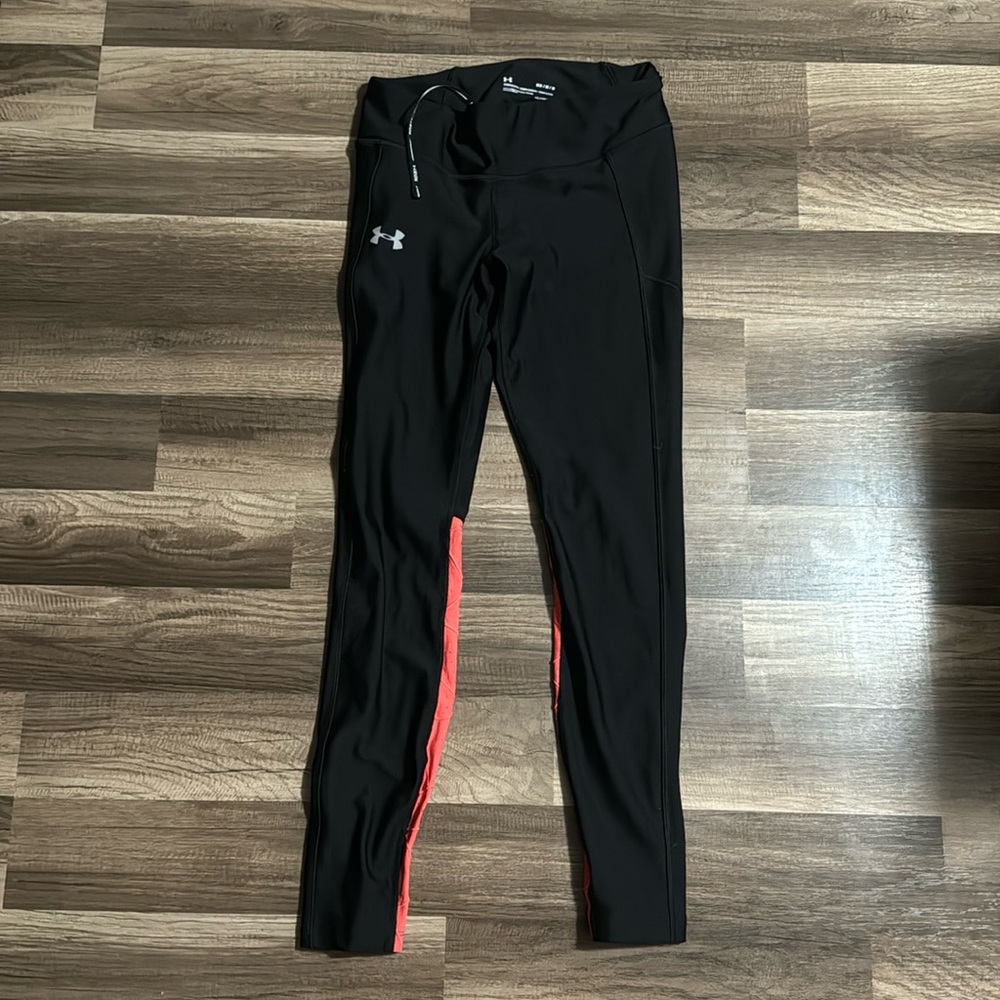 Women’s under armor black compression pants size medium